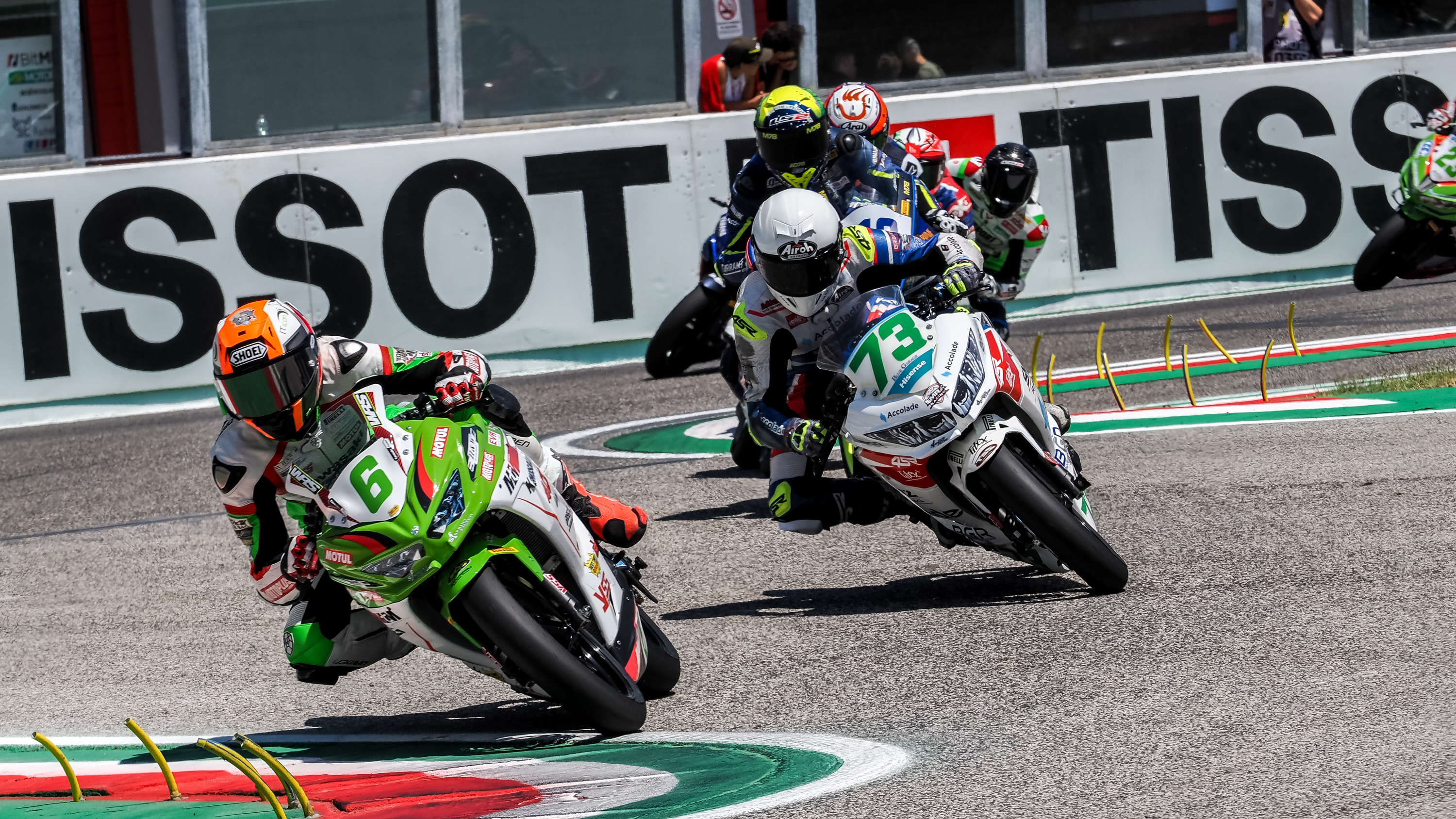 FINAL LAP FIGHT: Vannucci fends off Geiger for emotional home victory ...