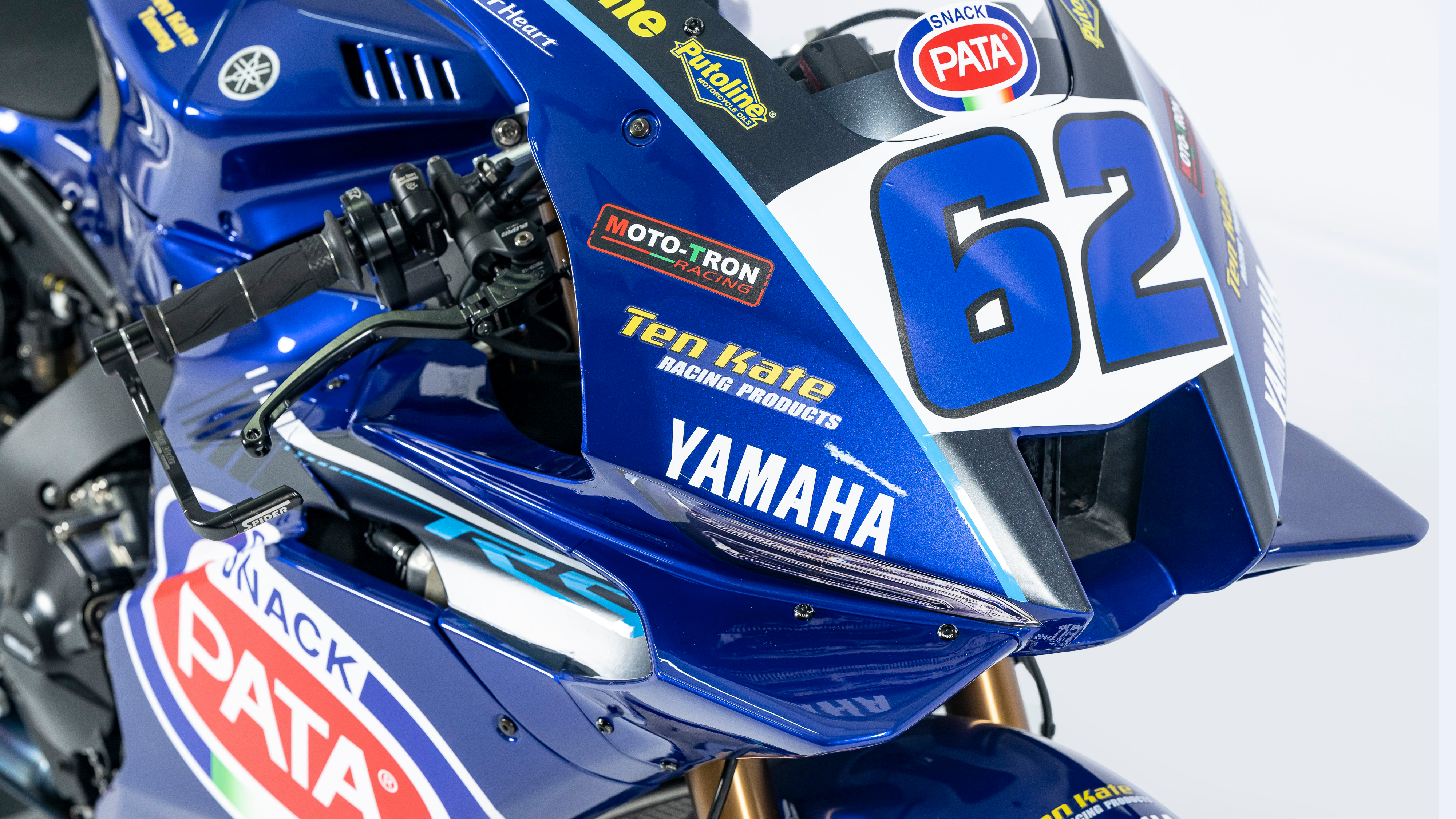 NUEVAS R9 Y ZX-6R: Yamaha y Kawasaki quieren asaltar WorldSSP con