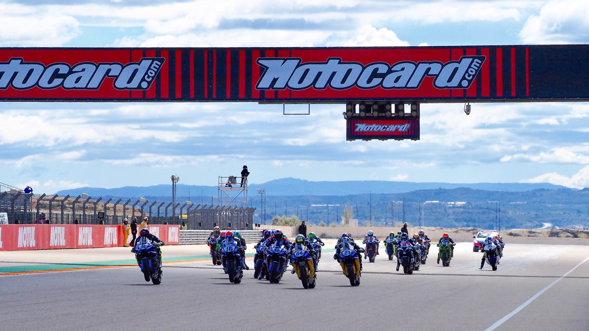 Watch FULL RACE: A wild four-way battle fires up the WorldSSP ...
