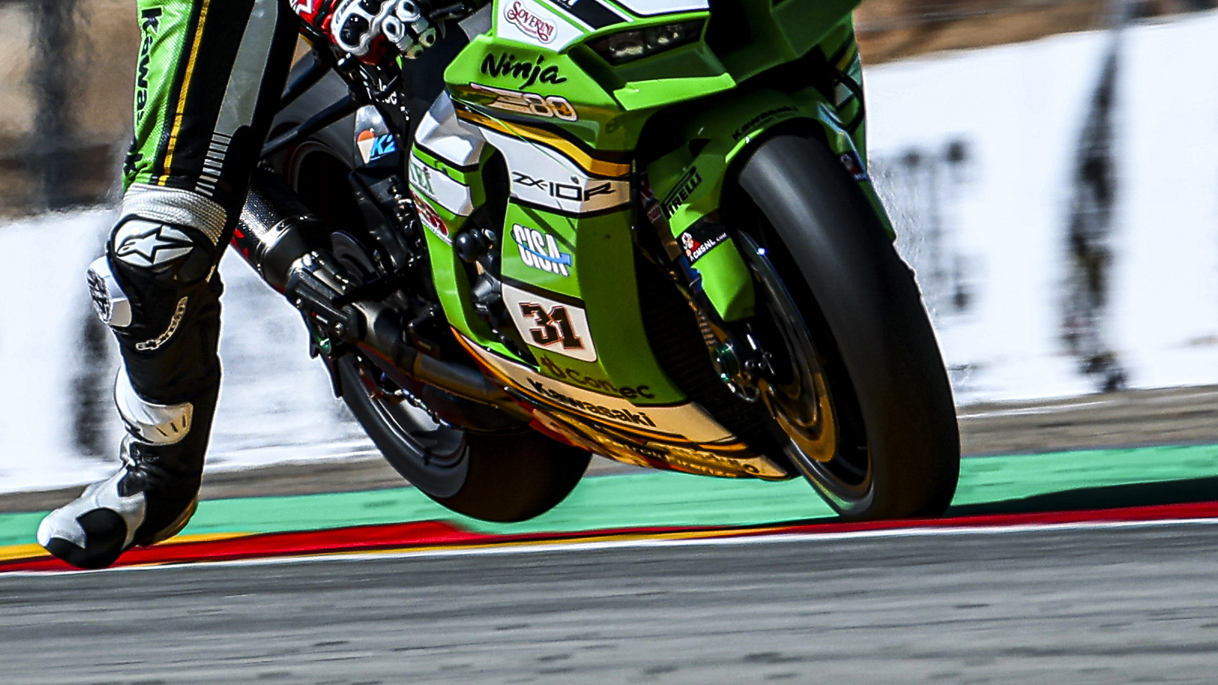 www.worldsbk.com