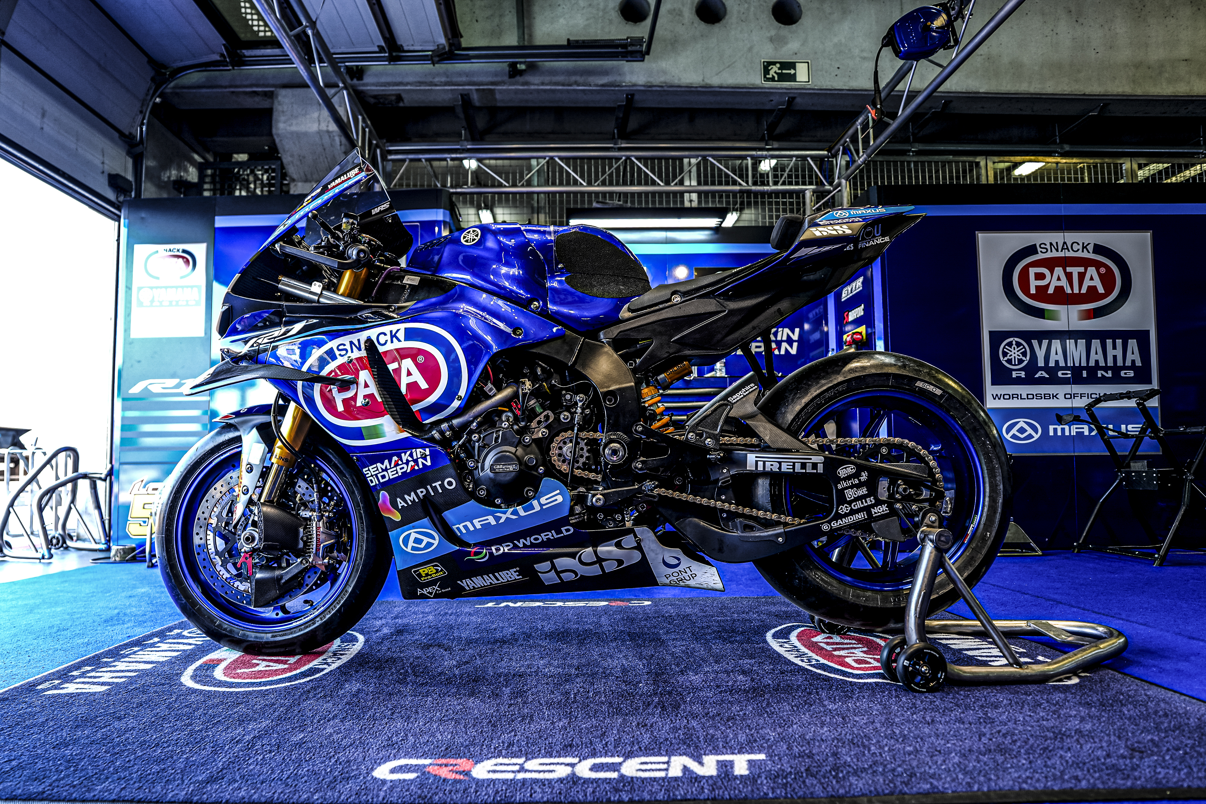 tech-gallery-check-out-the-incredible-details-on-the-2026-yamaha-r1