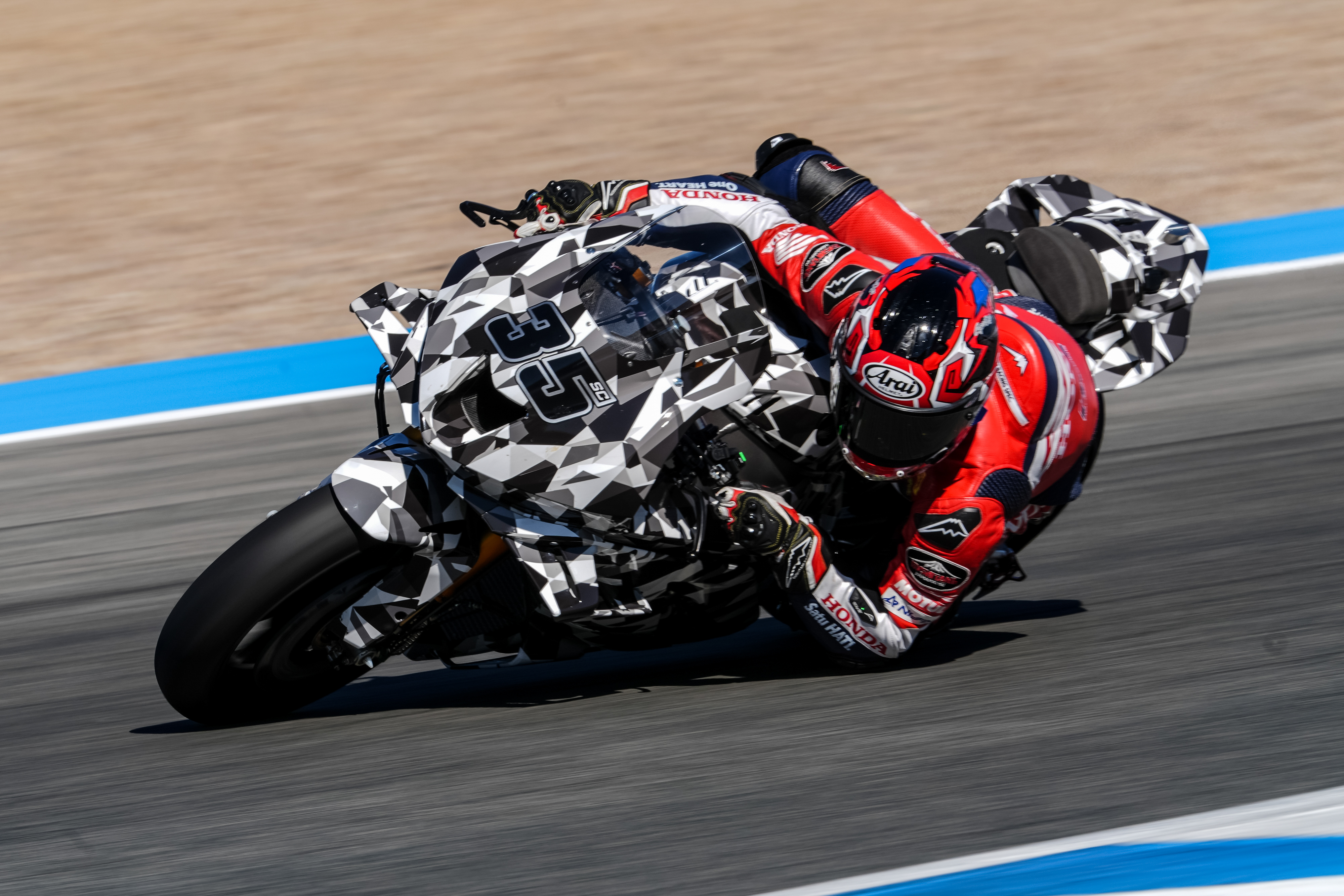 DAY 2 REPORT: Chantra beats Rea by 0.163s on final day of Jerez test